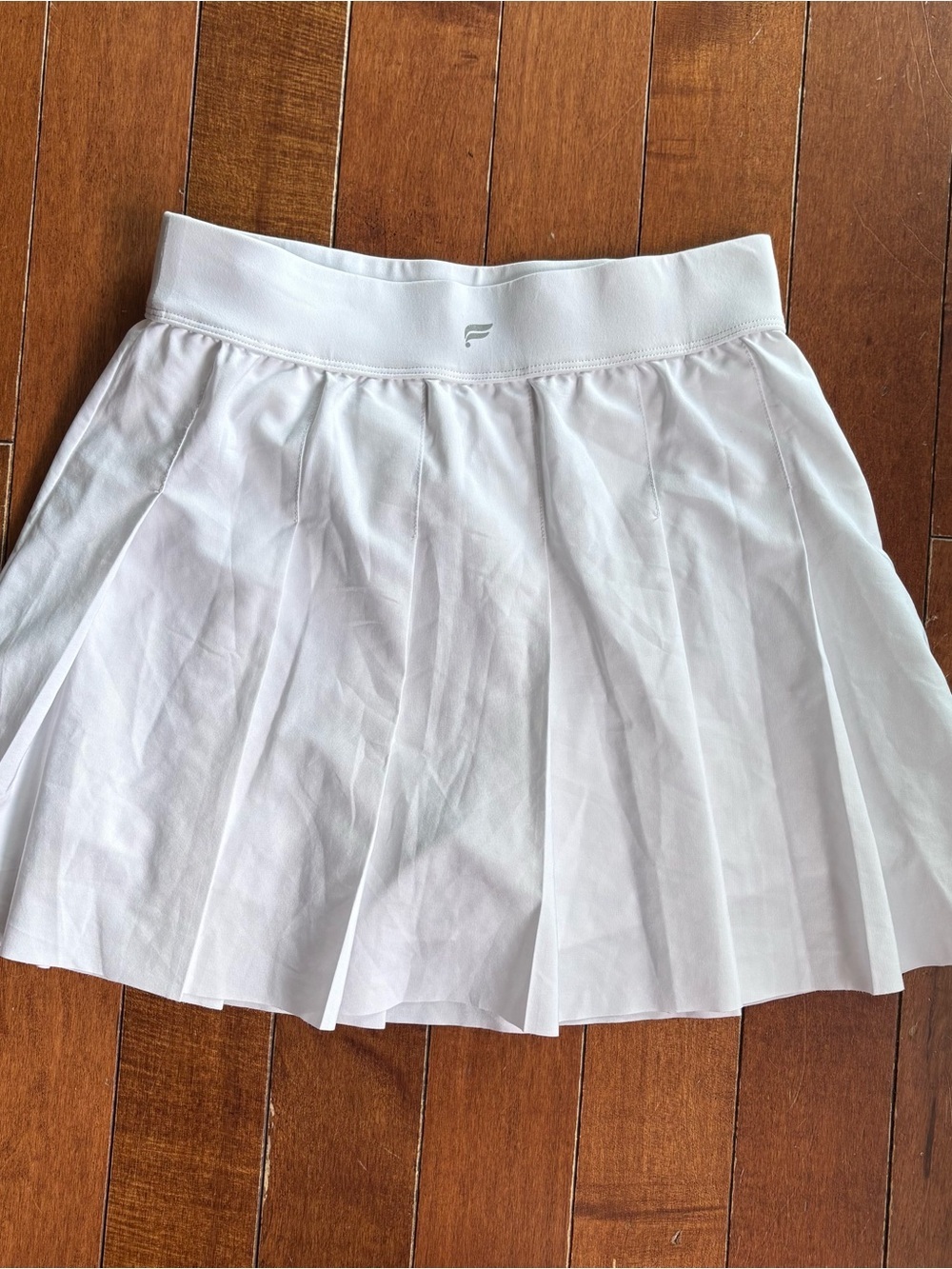 Fabletics White Pleated Athletic Tennis Skirt